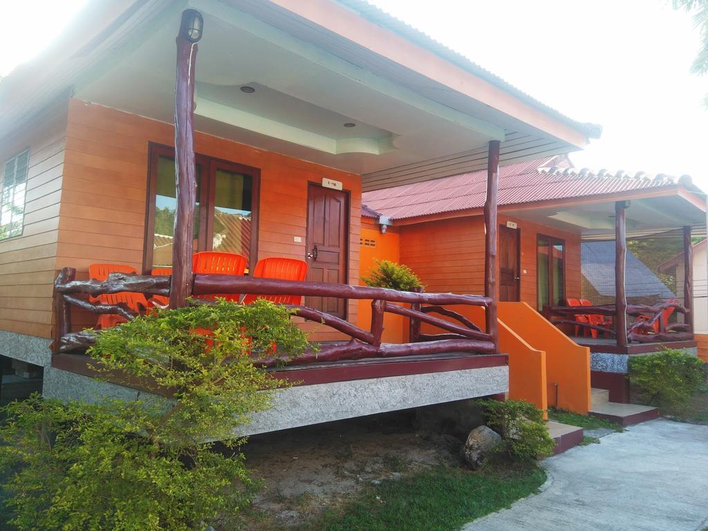 Phi Phi Coralbay Hotel Екстериор снимка