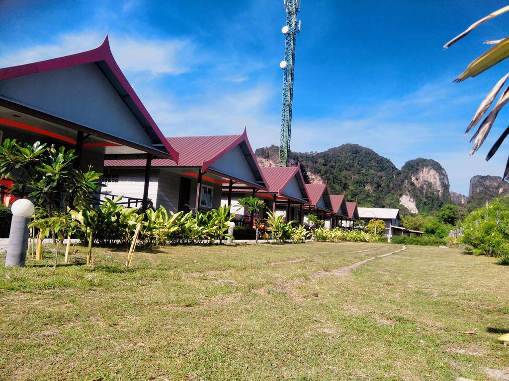 Phi Phi Coralbay Hotel Екстериор снимка