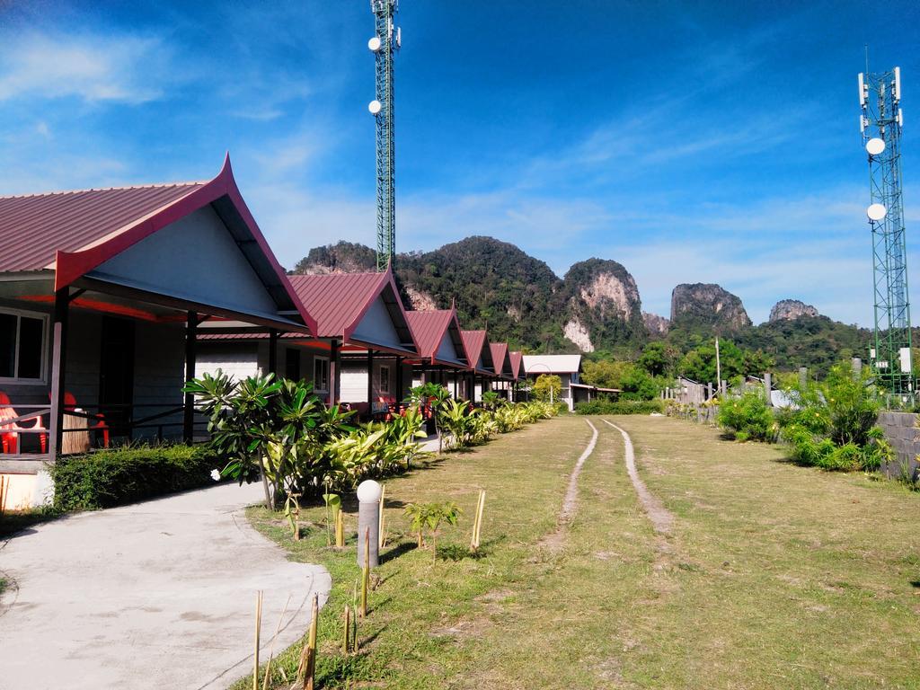 Phi Phi Coralbay Hotel Екстериор снимка