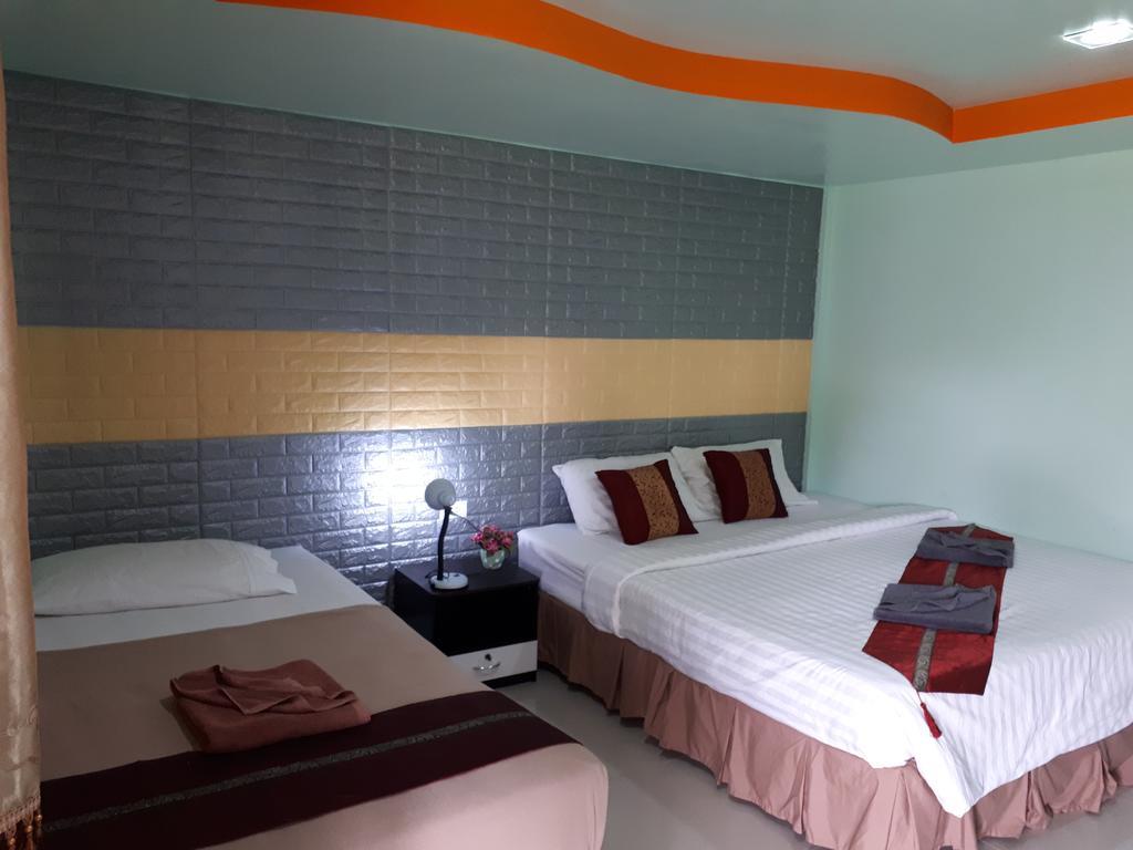 Phi Phi Coralbay Hotel Екстериор снимка